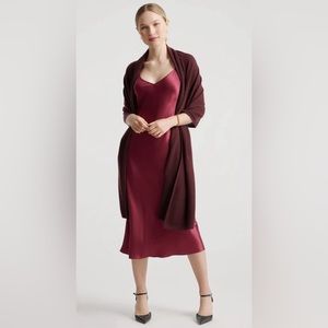 Quince - Mongolian Cashmere Wrap in Burgundy
